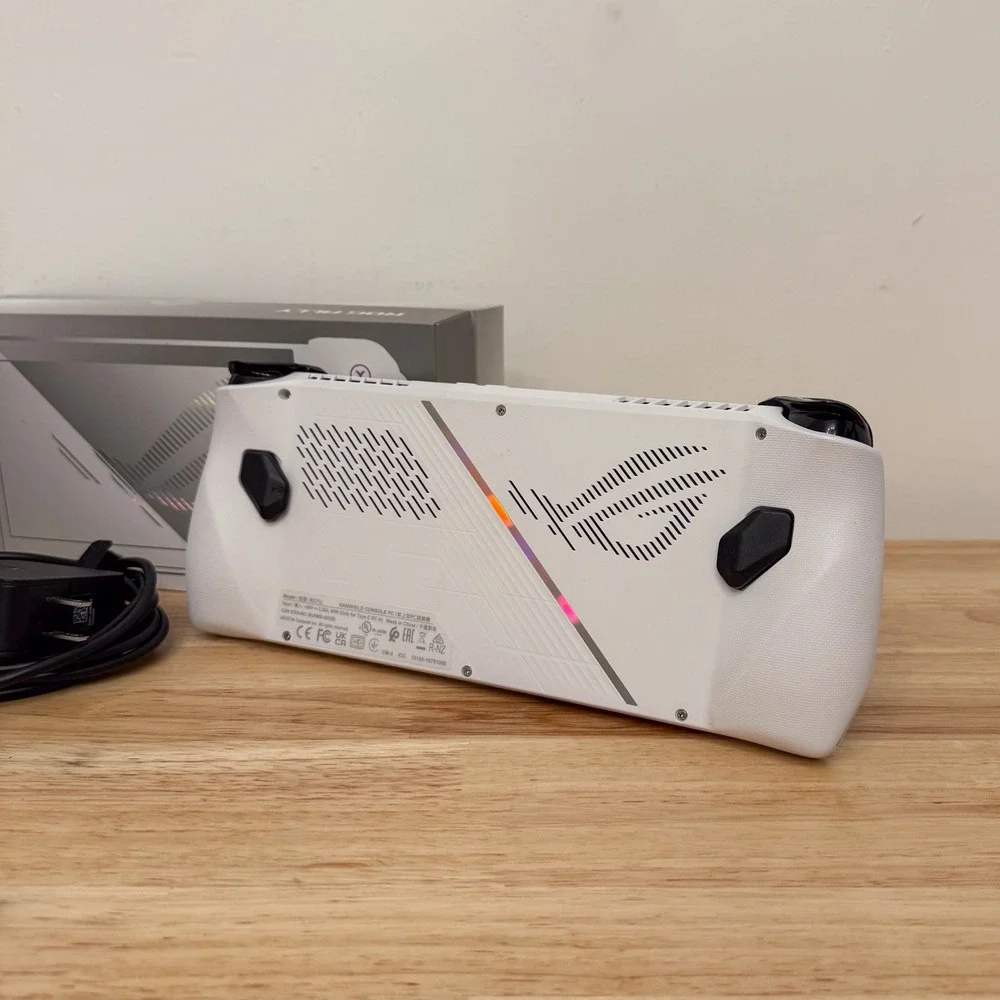 Asus ROG Ally 7